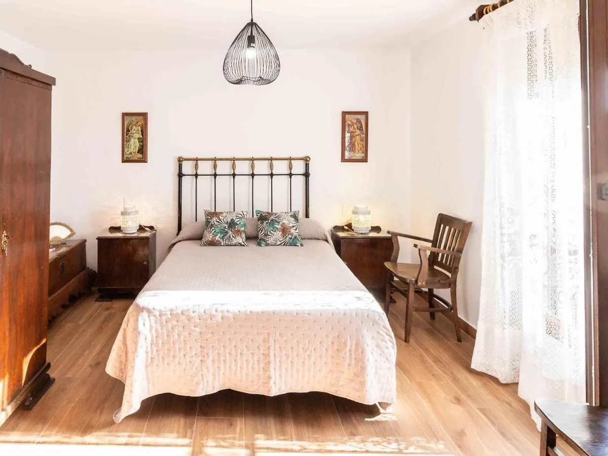 Casa De Las Granadas Niguelas Holiday home