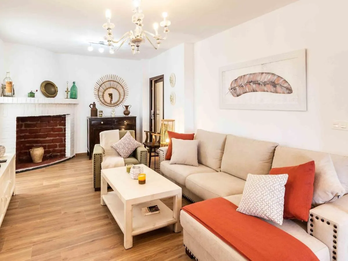 Holiday home Casa De Las Granadas Niguelas Spain